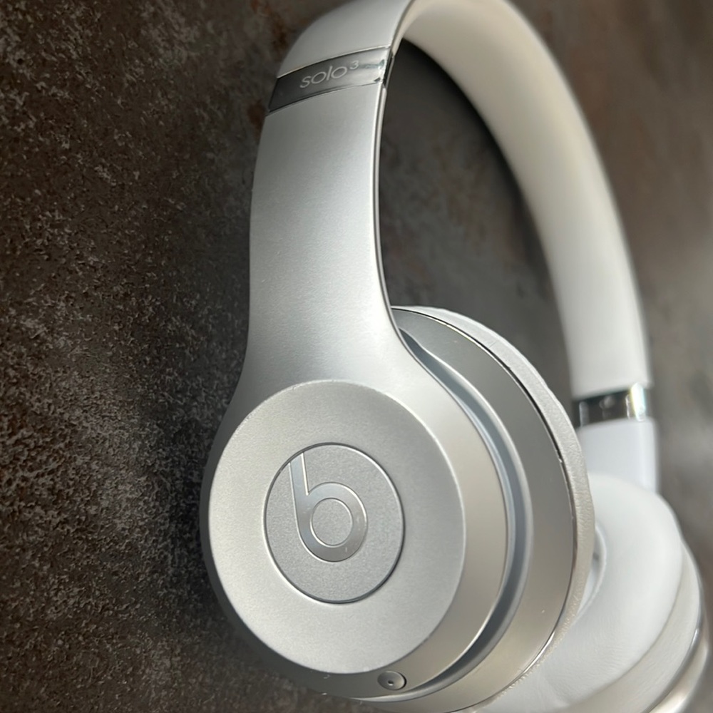 Silver and white Beats Solo 3. Great condition.